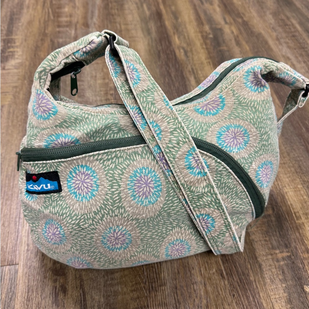 Kavu Sage Green Floral Pattern Crossbody Bag Distressed Limited Edition - Picture 7 of 16